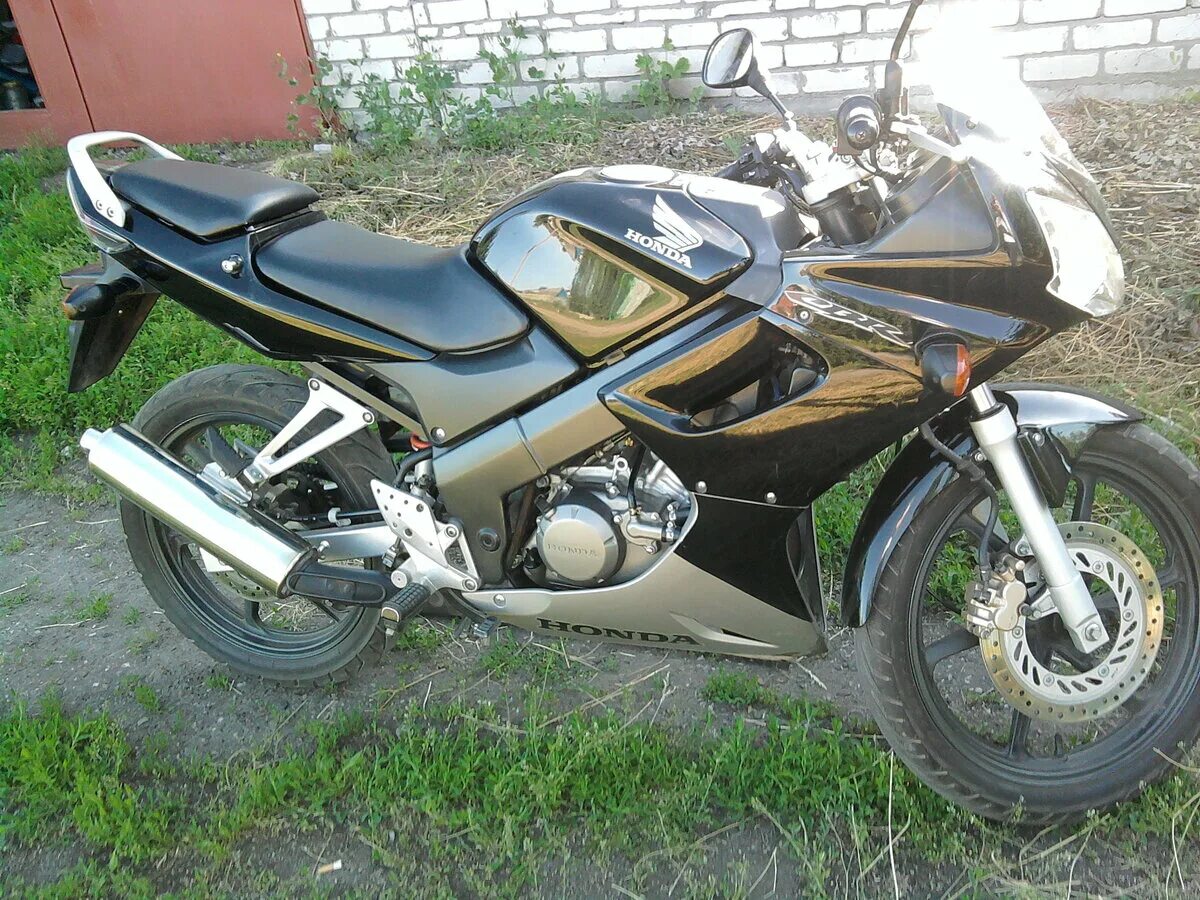 Мотоциклы фото купить на авито Купить б/у Honda CBR 125R в Димитровграде: чёрный спорт-байк 2003 года на Авто.р