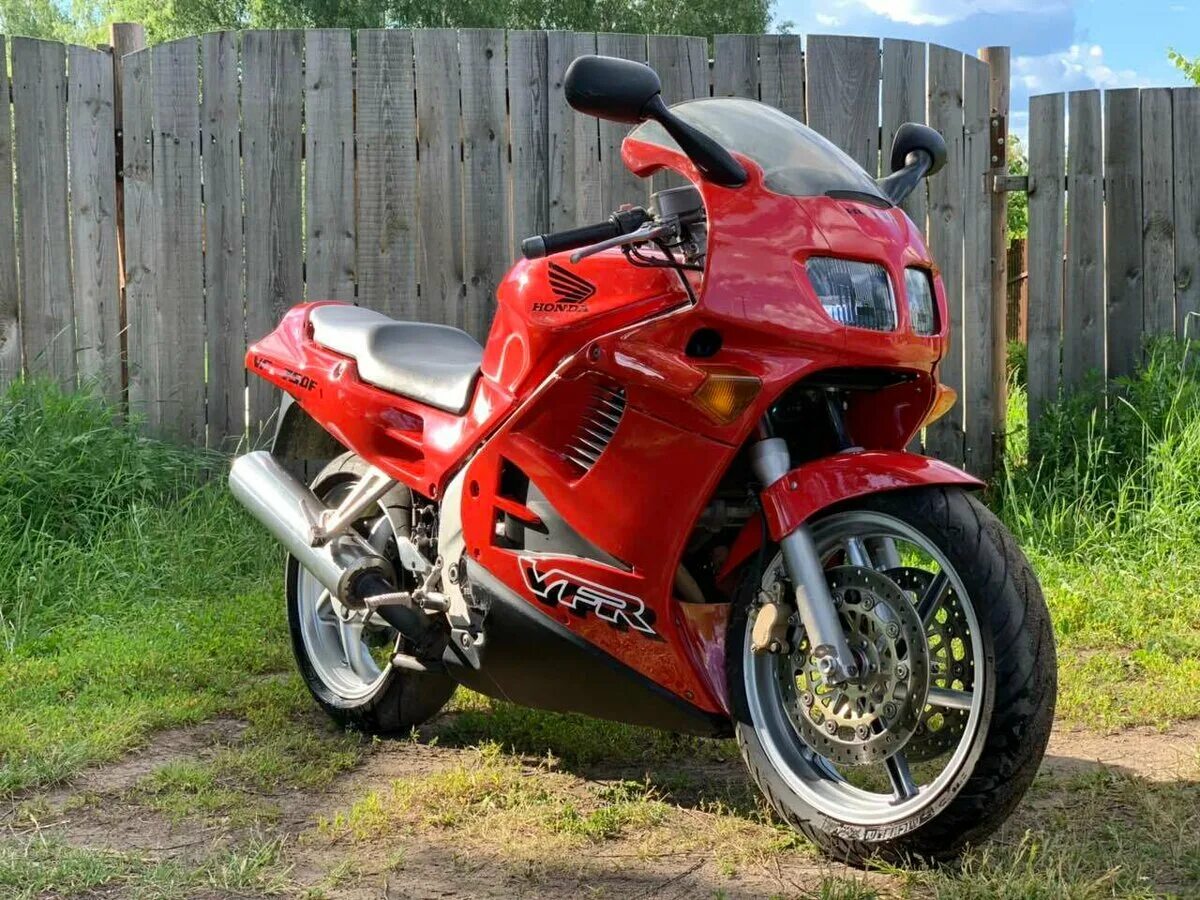 Мотоциклы фото купить на авито Купить б/у Honda VFR 750 карбюратор 6 передач в Кинешме: красный спорт-туризм 19
