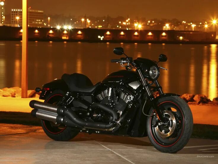 Мотоциклы фото на рабочий Harley davidson pictures, Harley davidson motorcycles, Harley davidson night tra
