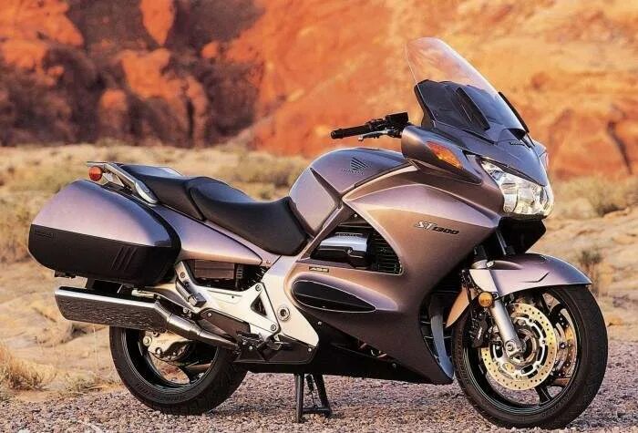 Мотоциклы honda фото HONDA ST 1300 Pan European 2008 запчасти новые и бу с разборов купить в Ростове-