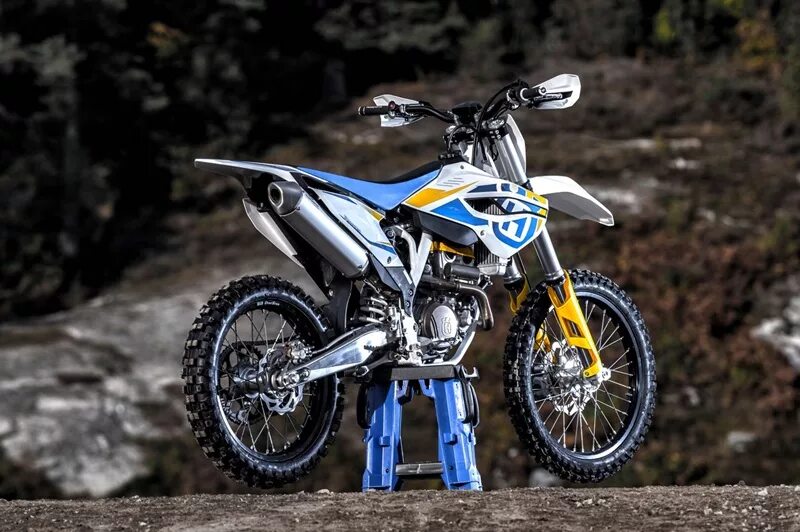 Мотоциклы хускварна фото Модельный ряд кроссовых мотоциклов Husqvarna 2014: TC85, TC125, TC250, FC250, FC