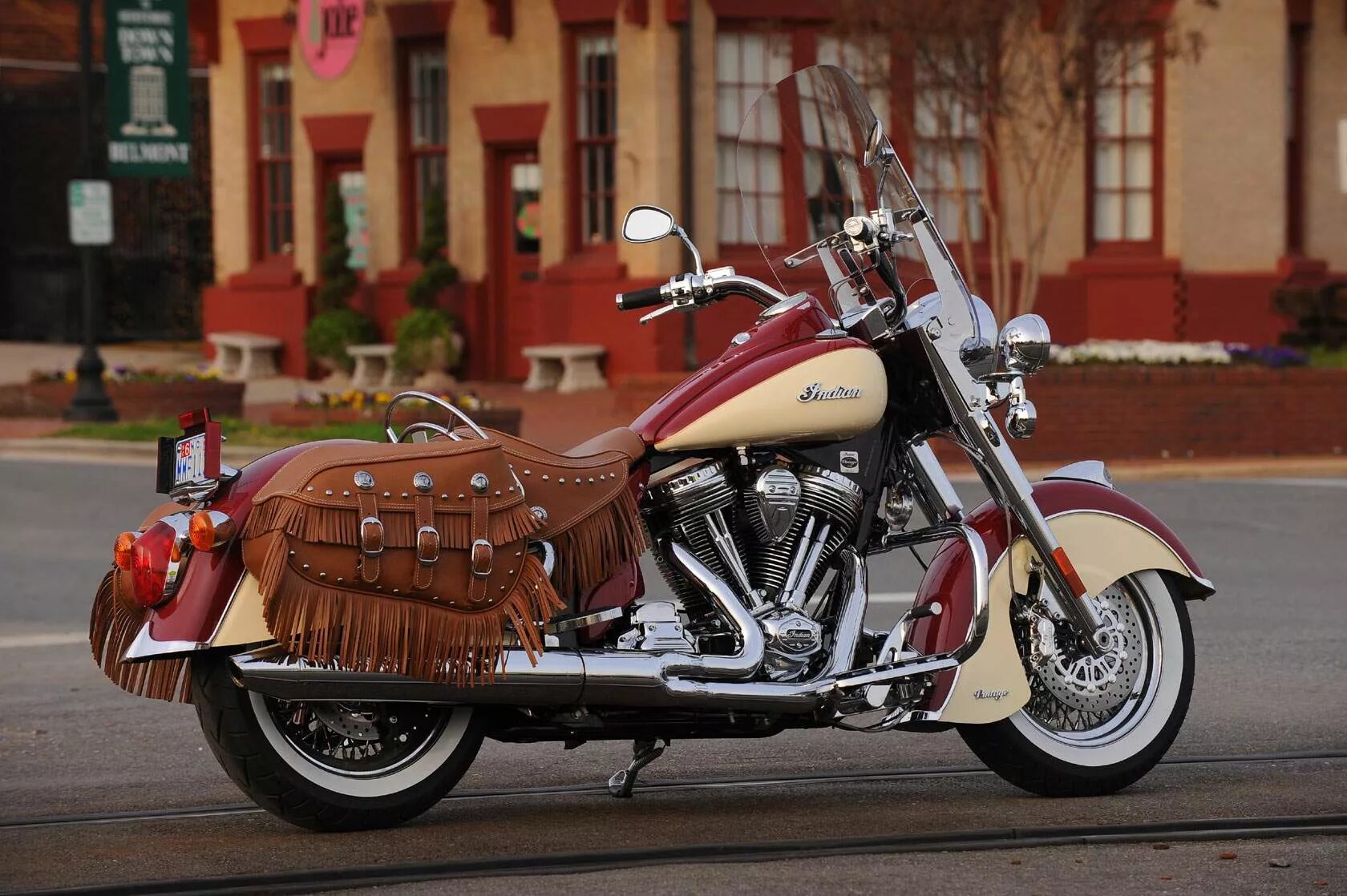 Мотоциклы индиан модельный ряд фото Indian Chief Vintage 2011 запчасти новые и бу с разборов купить в Ростове-на-Дон