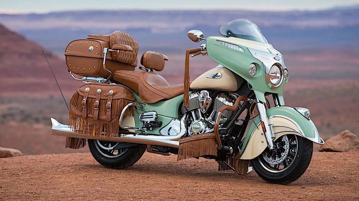 Мотоциклы индиан модельный ряд фото и цены Мотоцикл Indian Roadmaster Classic 2017 Фото, Характеристики, Обзор, Сравнение н