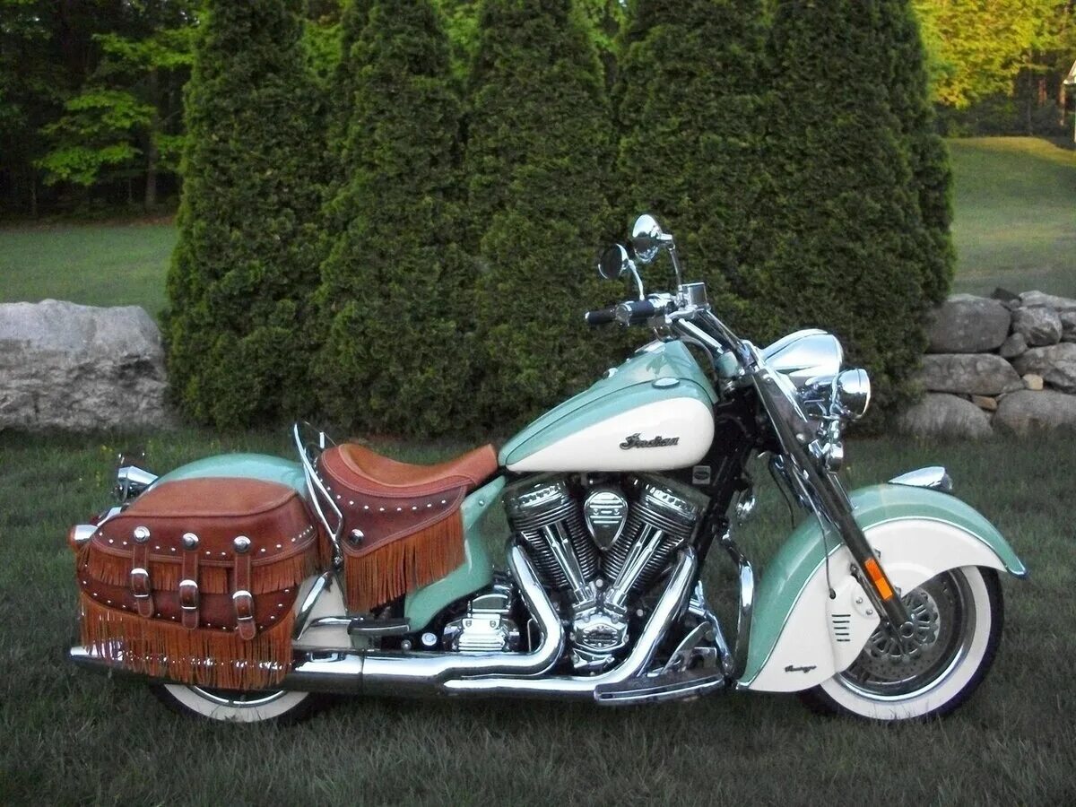Мотоциклы индиан модельный ряд фото и цены Купить б/у Indian Chief Vintage в Москве: зелёный чоппер 2015 года на Авто.ру ID