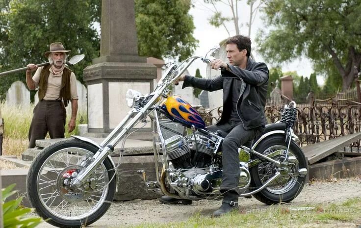 Мотоциклы из фильмов фото Ghost Rider Moto do motoqueiro fantasma, Carros e motos, Motoqueiros