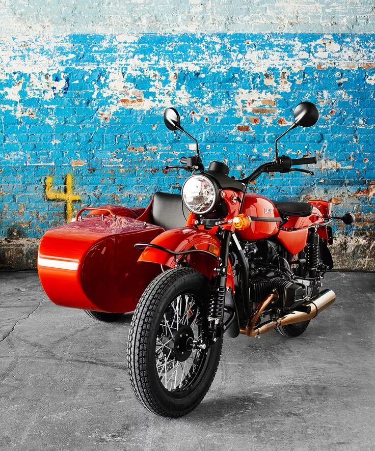 Мотоциклы россии фото Sidecar-Equipped Motorcycle Is the Perfect Urban Outrigger Sidecar, Motorcycle, 