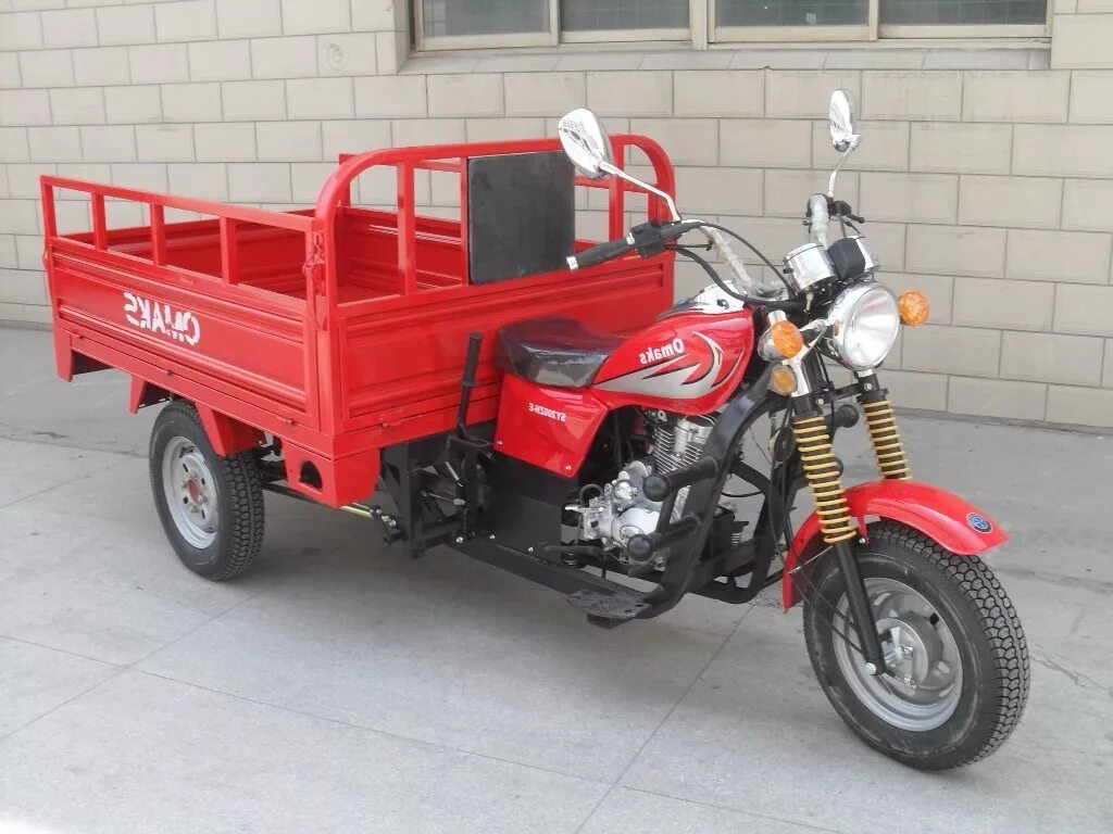 Мотоциклы с кузовом фото Трицикл SY200ZH-E красный - OMAKS.RU