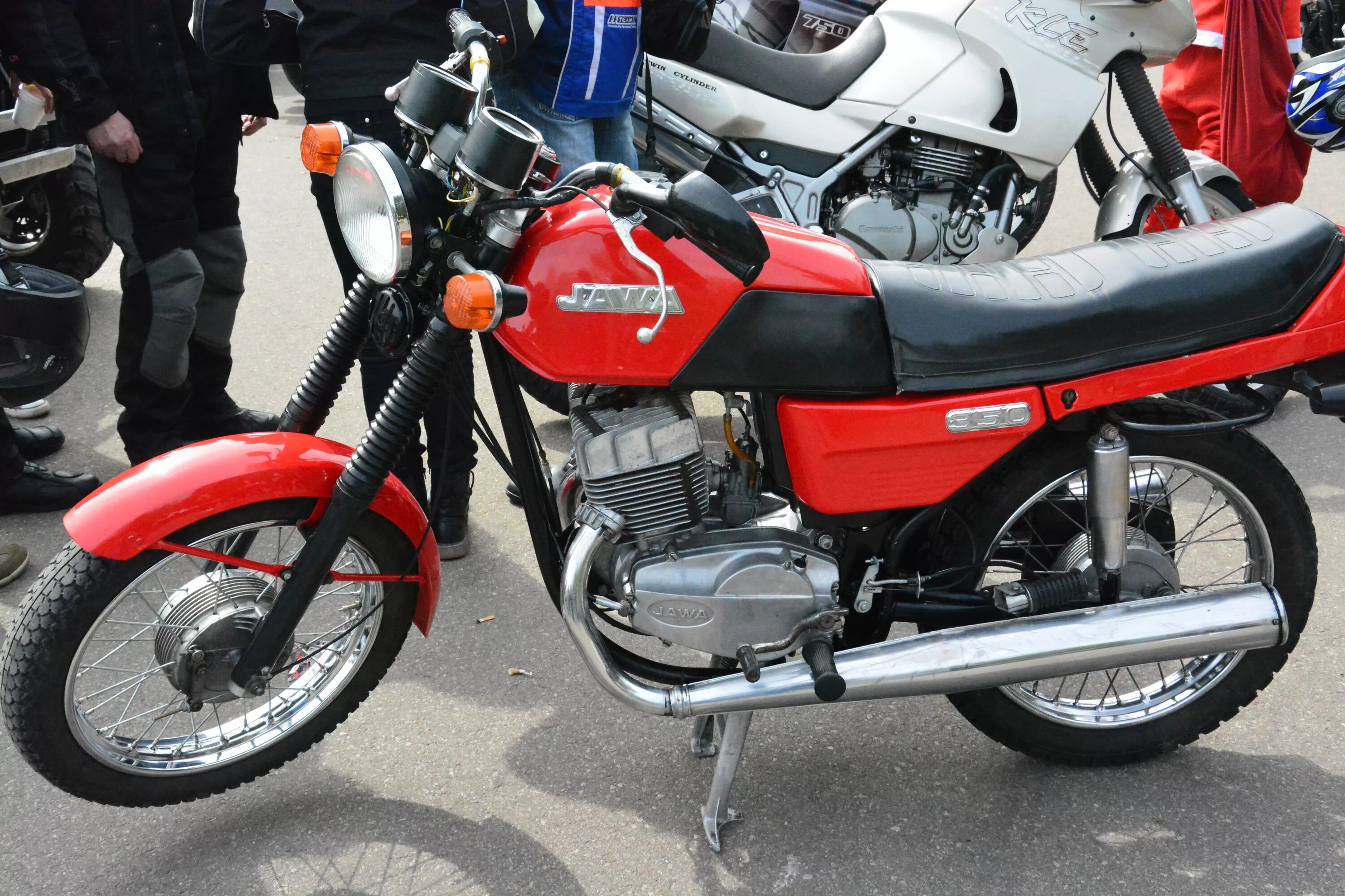Мотоциклы ява все модели фото и цены Мотоцикл Jawa 350 1970 - изучаем суть