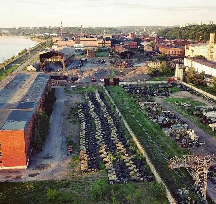 Мотовилихинский завод пермь фото Мотовилихинские заводы": оборона в ожидании контрнаступления