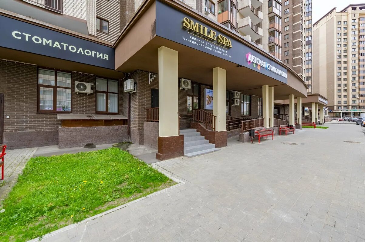 Мой доктор ул демонстрации 22 фото Smile Spa, клиника эстетической и функциональной стоматологии на Гвардейской ули