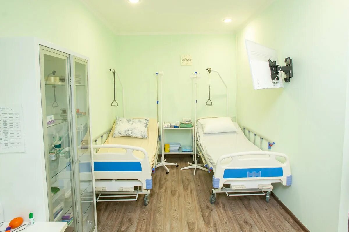 Мой медицинский центр геленджикский просп 178б фото Медицинский центр "Семейная клиника" Invitro на Садовой улице в Геленджике - отз
