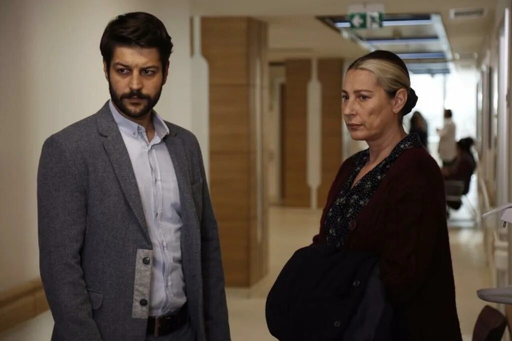Моя мама турецкий актеры фото Моя мама (2016) Турция / Mother (2016): фото, кадры и постеры из сериала - Вокру