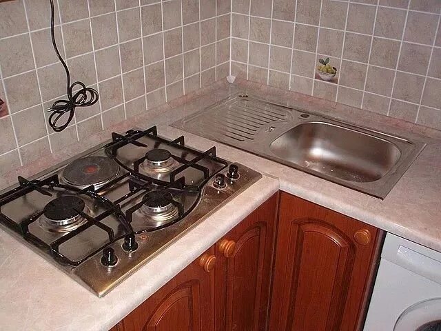 Мойка и варочная панель рядом угловой фото Pin by Андрей Рыбалов on полезности Kitchen appliances, Kitchen, Stove top