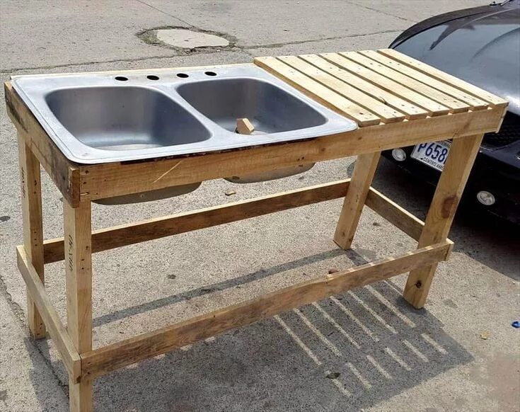 Мойка на даче своими руками 30 Pallet Projects That Will Make You Fall in Love Outdoor kitchen sink, Diy out
