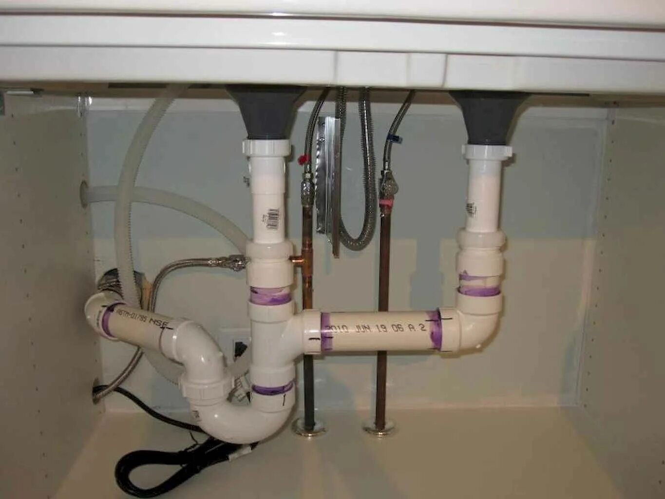 Мойка на кухне подключение воды 50+ Neoteric Farmhouse Kitchen Sink IdeasModern Farmhouse Kitchen Sink Ideas Kit