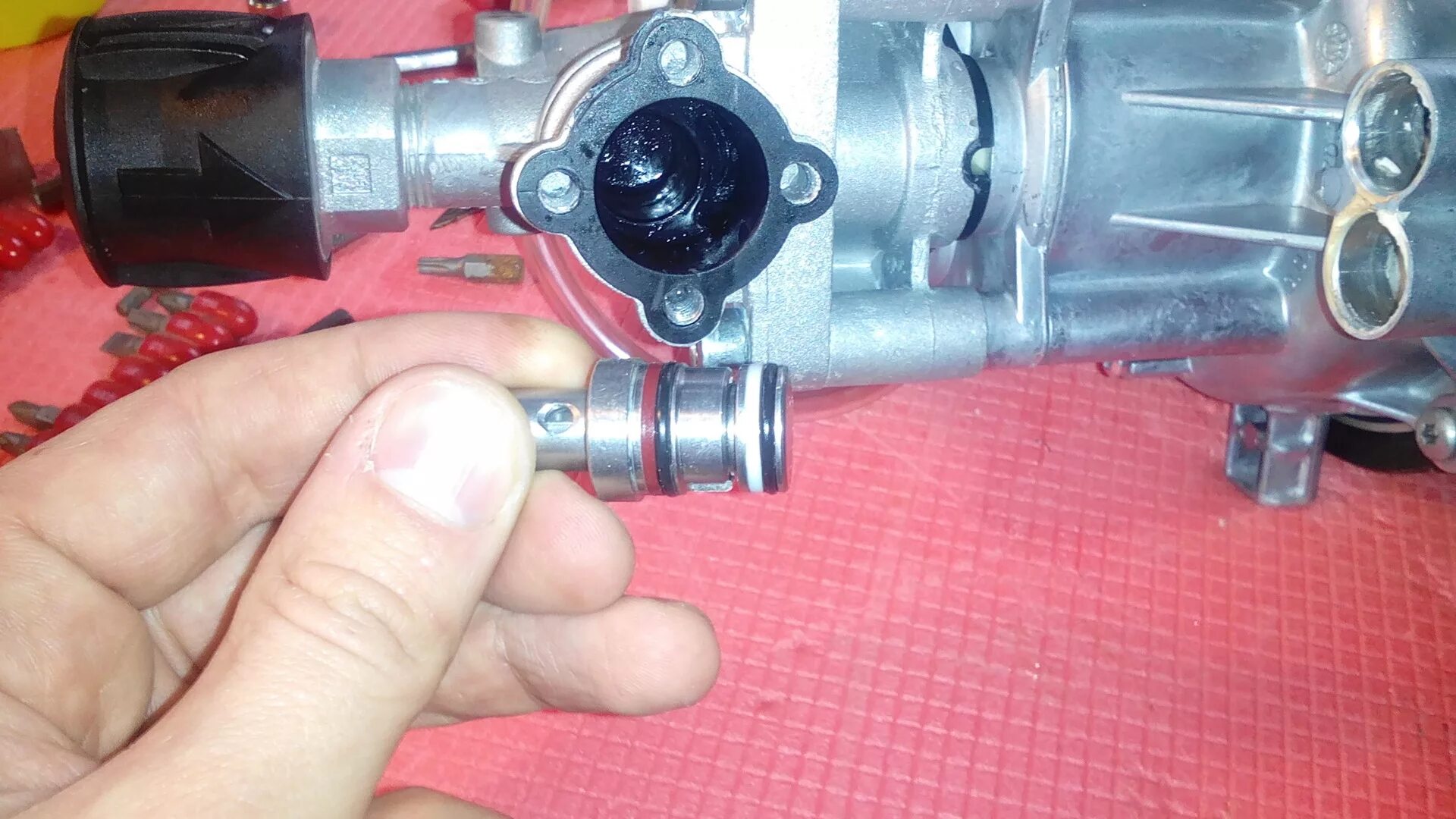 Мойка высокого давления ремонт своими руками Ремонт автомойки Karcher K 5.200 пропадало давление - Ford C-Max I, 1,8 л, 2004 