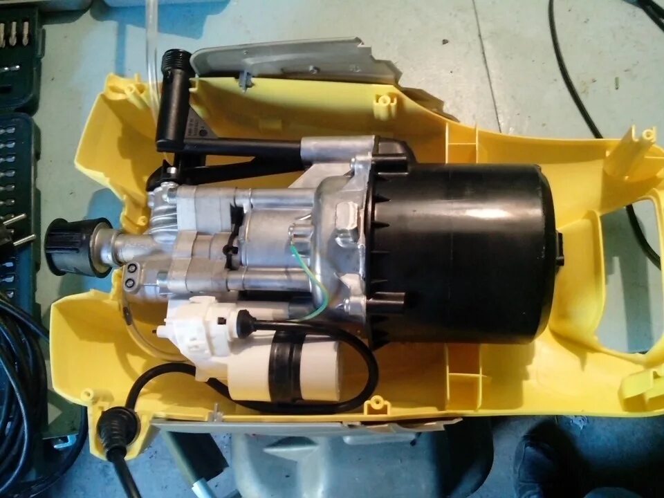 Мойка высокого ремонт своими Ремонт мойки Karcher k5.200 - Ford C-Max I, 2 л, 2007 года другое DRIVE2