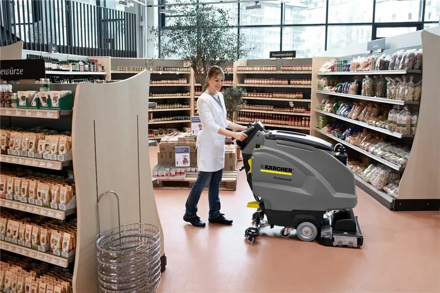 Моющие машины фото Поломоечная машина Karcher B 40 W D51 Bp V-Squeegee (без АКБ) 1.533-212 с ручным