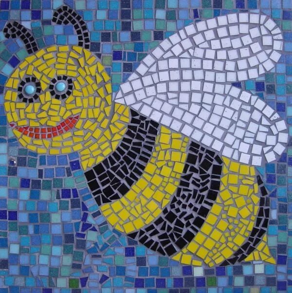 Мозаика из бумаги фото mosaic bee art http://lomets.com Paper mosaic, Mosaics for kids, Art lessons for