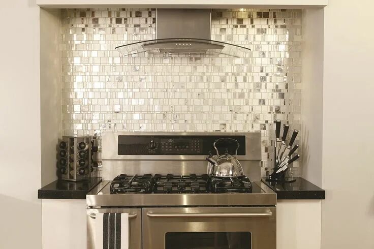 Мозаика плитка фартук фото A quick and easy mosaic update for your kitchen? - The Interiors Addict Kitchen 