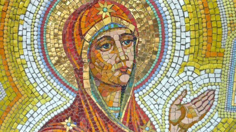 Мозаика в храме фото Художник и мозаика. Искусство Древнего Востока на стенах мичуринских храмов