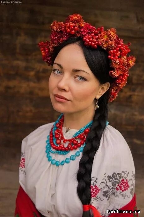 Народные прически Украинская национальная одежда: вдохновение / казахская народная одежда фото Вен