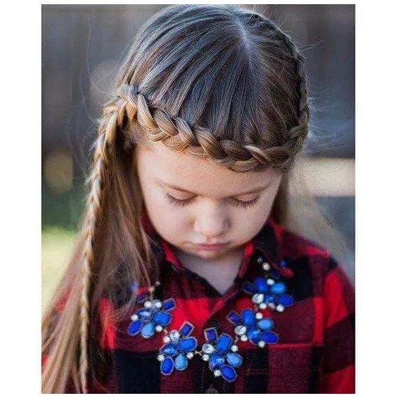 Народные прически для девочек Fun Hairstyles With Box Braids You Can Try Kolay saç modelleri, Kız saç modeller