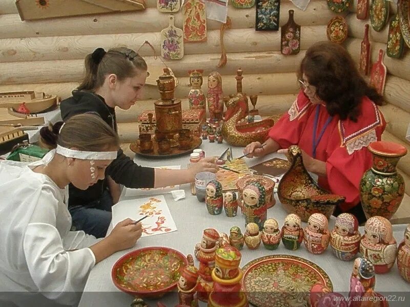 Народные промыслы фото ТАУ - Профильная смена "Художественное творчество "Удмуртии моей