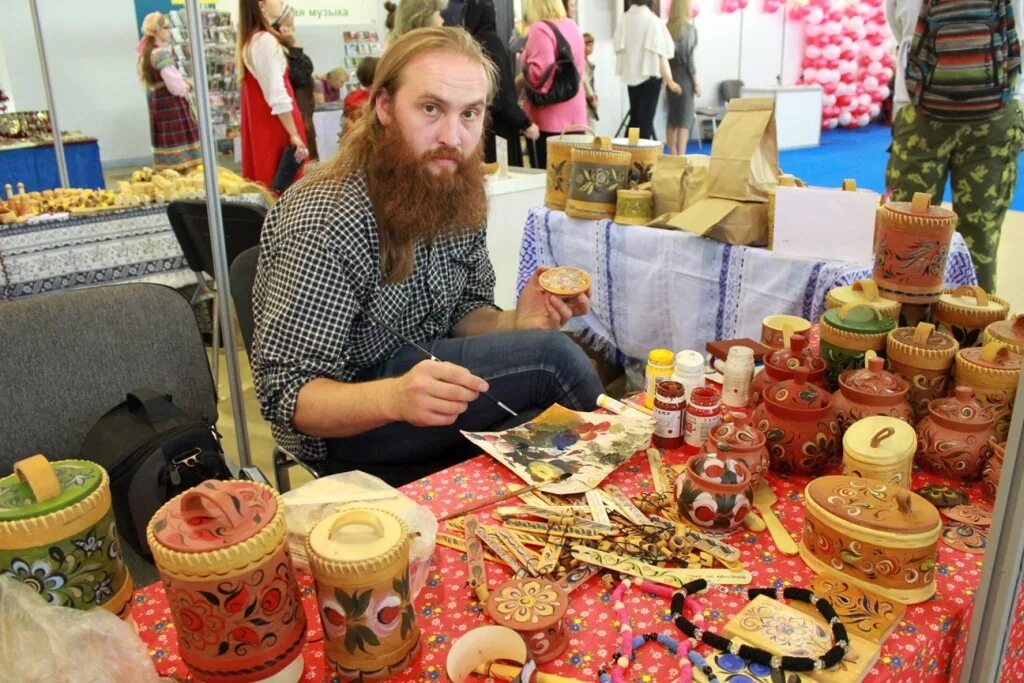 Народный мастер фото Мастера "Ремесленного дворика" музея "Малые Корелы" приняли участие в Международ