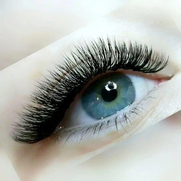 Нарощенные ресницы классика 3д фото Hello I’m a certified lash builder I invite you to transform your vision. Accept