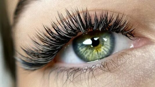 Нарощенные ресницы мокрый эффект фото 3д Bloom Beauty, beauty salon, Краснодар, микрорайон Завод Измерительных Приборов, 