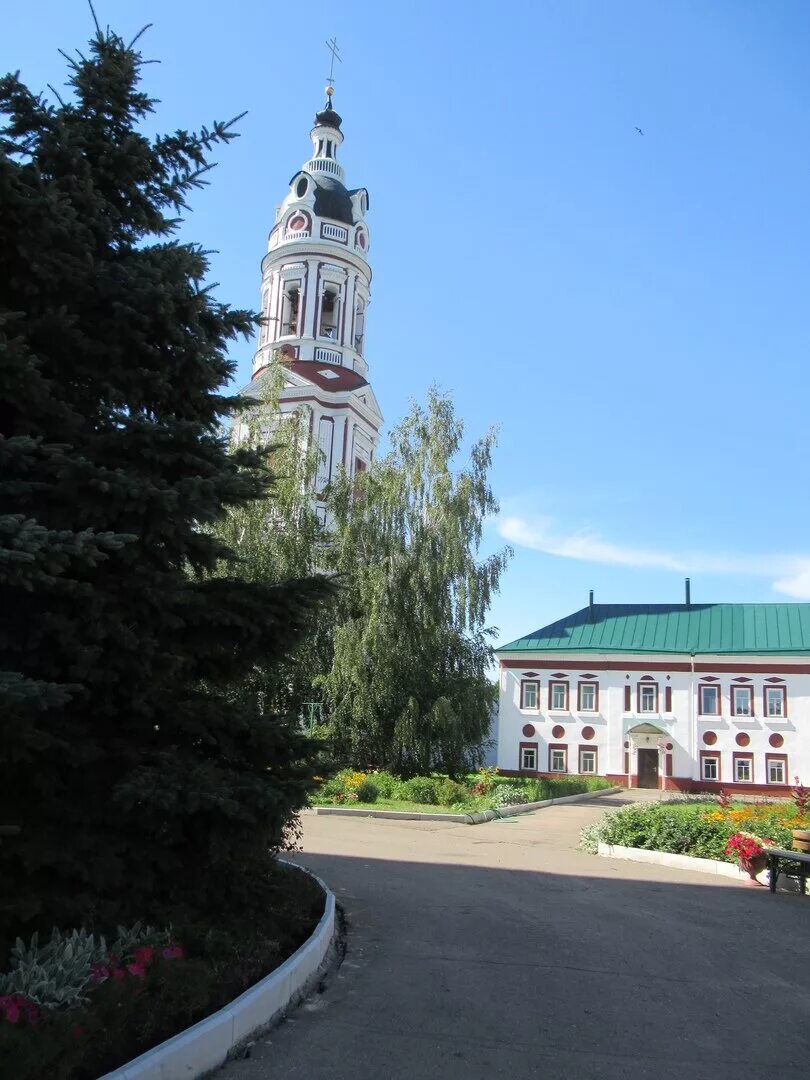 Наровчат достопримечательности фото Поездка в Наровчат. Троице-Сканов монастырь. Честное пенсионерское Дзен