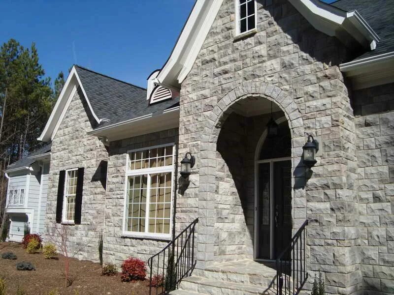 Наружная отделка дома камнем фото Stone exterior houses, Stone veneer exterior, Exterior stone