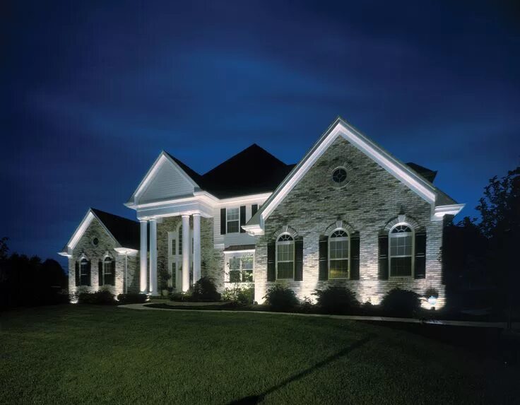Наружное освещение частного дома варианты Outdoor Lighting Perspectives - Augusta Exterior lighting design, Outdoor lighti