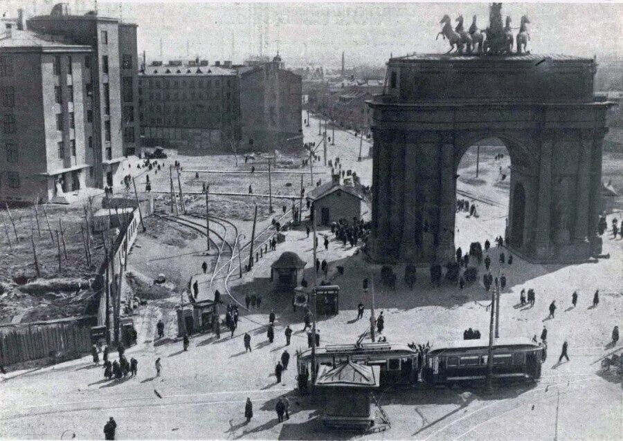 Нарвская площадь стачек 2 фото Прогулка по Ленинграду 1928 году. 20 архивных фотографий города на Неве Путешест