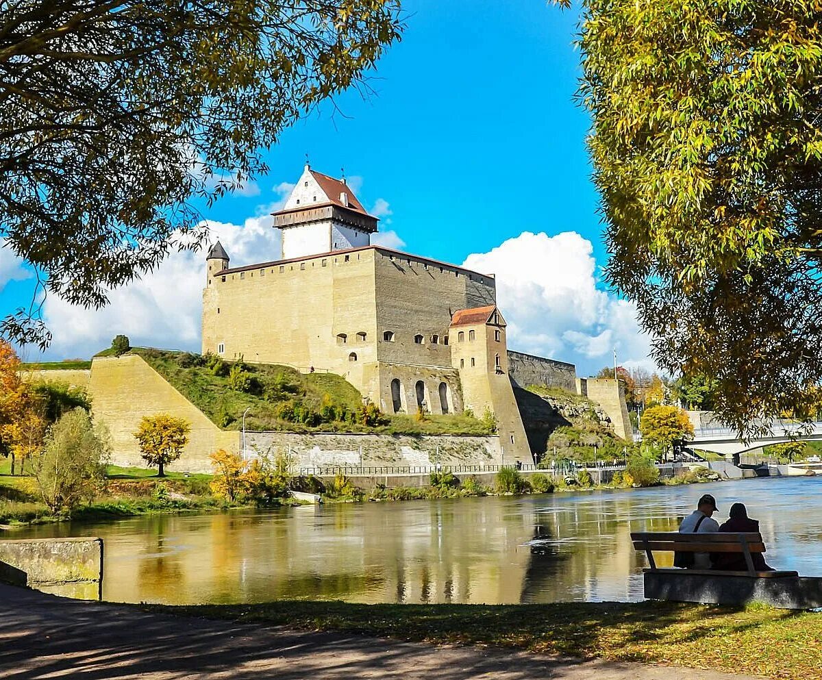 Нарвский замок фото Нарвская крепость / Нарвский замок, Нарва: лучшие советы перед посещением - Trip