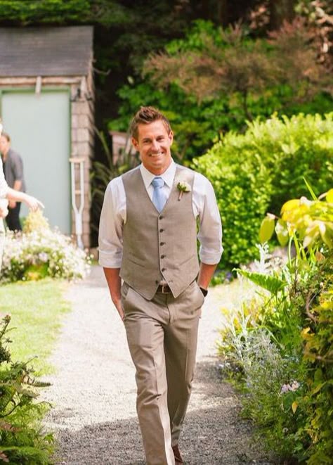 Наряд жениха на свадьбу 2024 фото Stylish Vest Ideas for Groom Attire