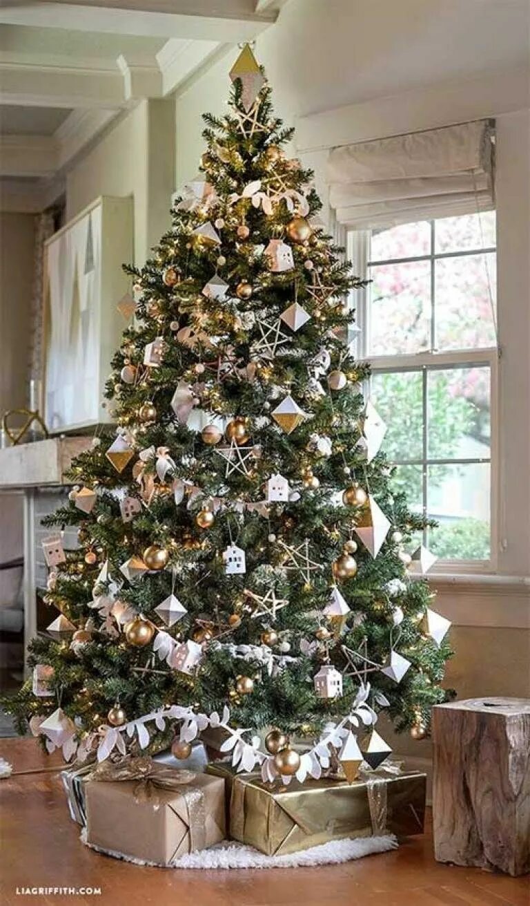 Нарядить елку стильно реальные фото 50+ Beautiful Christmas Trees to Inspire Your Tree Decor Ideas Glamorous christm