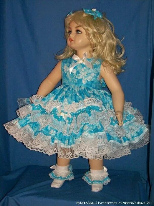 Нарядные платья для кукол своими руками фото Pin auf special doll finds