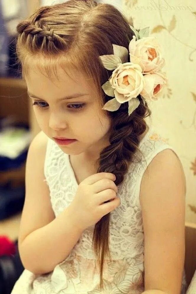 Нарядные прически для девочек на длинные Pin on J'aime le café
