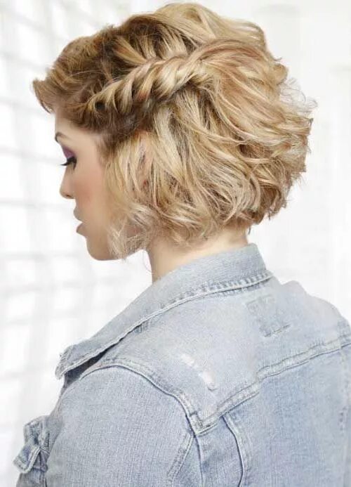 Нарядный прическа на короткий волос Latest Short Hairstyles for Women 2018 #pixiehairstyles #pixiecut #shorthair #ha