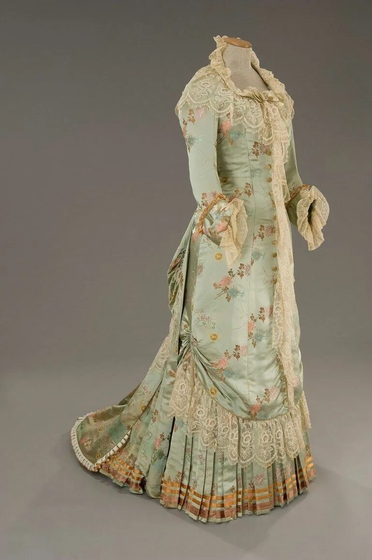Наряды 19 века фото Green dress Historical dresses, Victorian clothing, Vintage gowns
