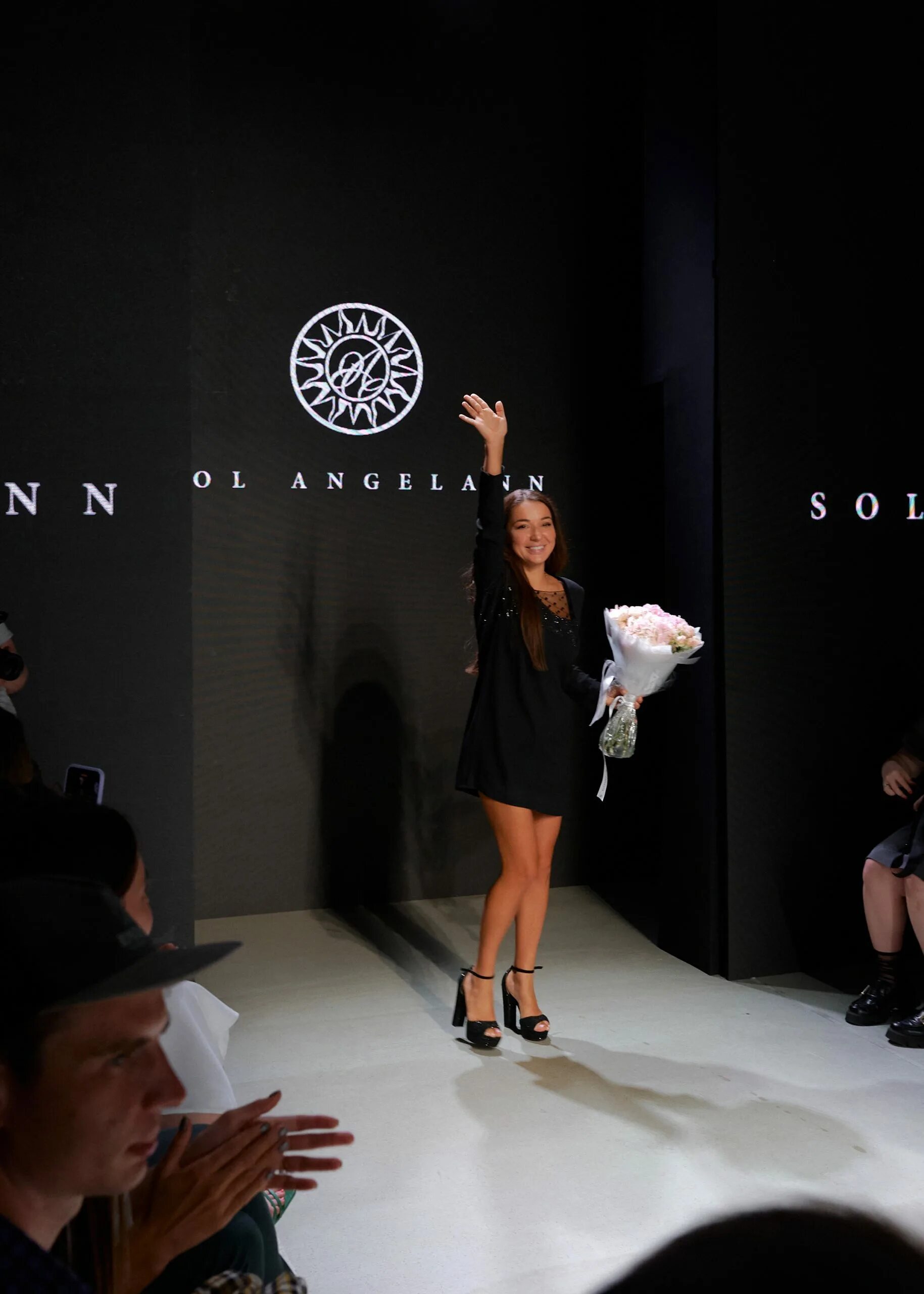 Наряды сопрано в тюмени фото SOL ANGELANN by Irena Soprano на Московской Неделе моды - MODA.RU