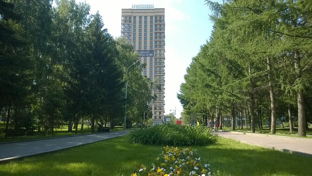 Нарымский сквер новосибирск фото Файл:Нарымский сквер Narymsky square 6.jpg - Википедия