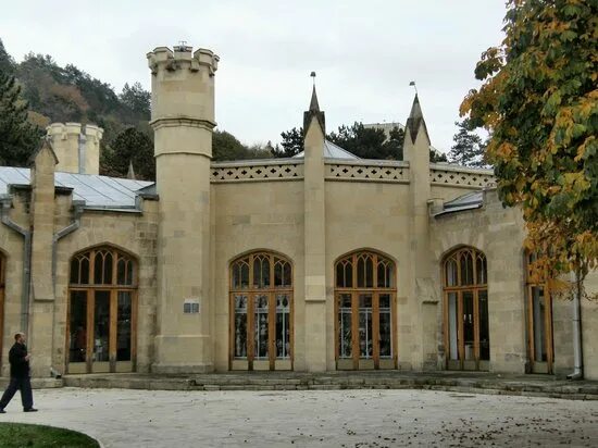 Нарзанная галерея ул алексея реброва 2 фото Нарзанная галерея. Кисловодск - Picture of Narzannaya Gallery, Kislovodsk - Trip