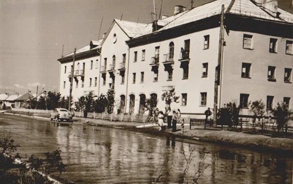 Нашакаша ул калинина 70 фото Новый магазин по ул. Калинина. #historickrasnoyarsk #исторический_красноярск Ист