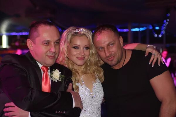 Наталья коваленко и дмитрий фото "Disco 90-х" яхт-клуб Адмирал - Mishel "Disco 90-х" (группа Мишель)
