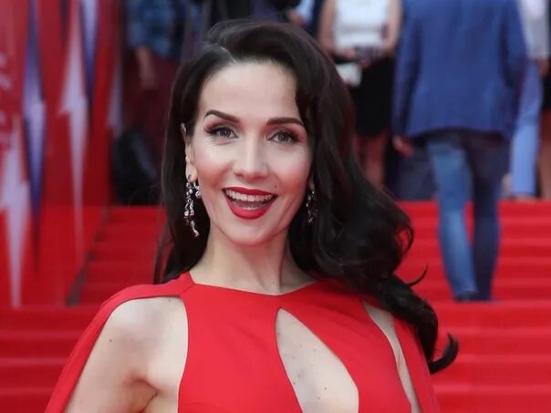 Наталья орейро как выглядит сейчас 2024 Natalia Oreiro showed the beautiful mother Mabel Christina Iglesias Burier looks