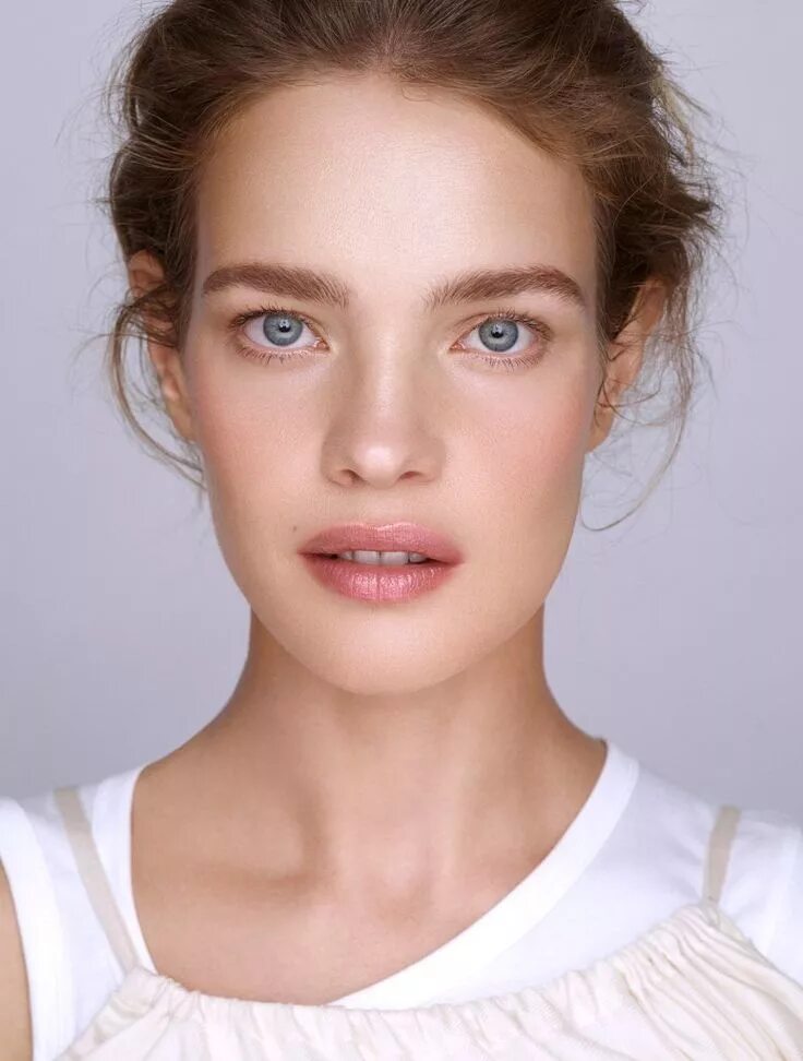 Наталья водянова фото сейчас Natalia Vodianova Maquillage mariage, Coiffure, Photographie de mode