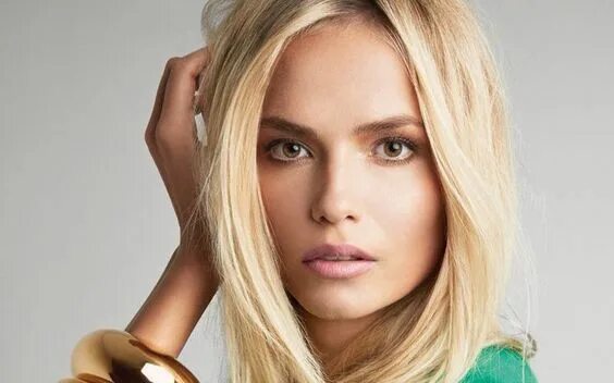 Наташа поли фото Image result for natasha poly Artist/Art Gallery Owner - Personal Style Natasha 